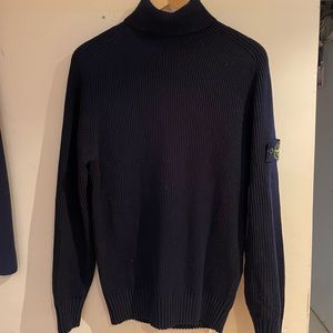 Stone Island Navy Wool Turtleneck in size Medium